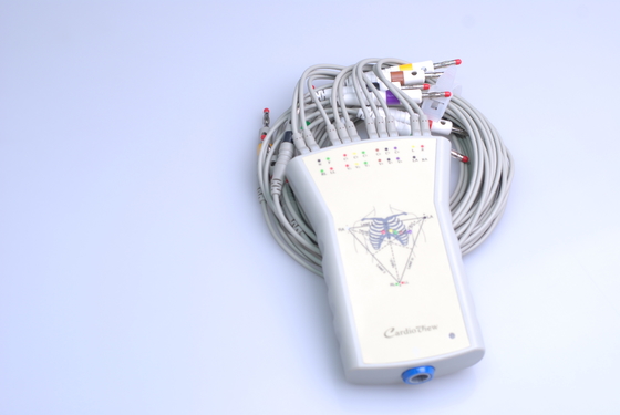 Professional usb ecg machine Stable Software And Isolated SALES